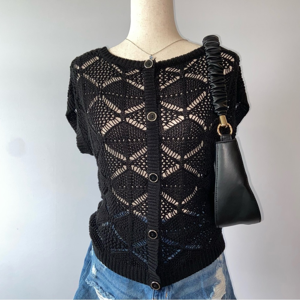 Rue 21 Black Knit Short Sleeve Blouse With Button Up Design Cross Stitch Size M